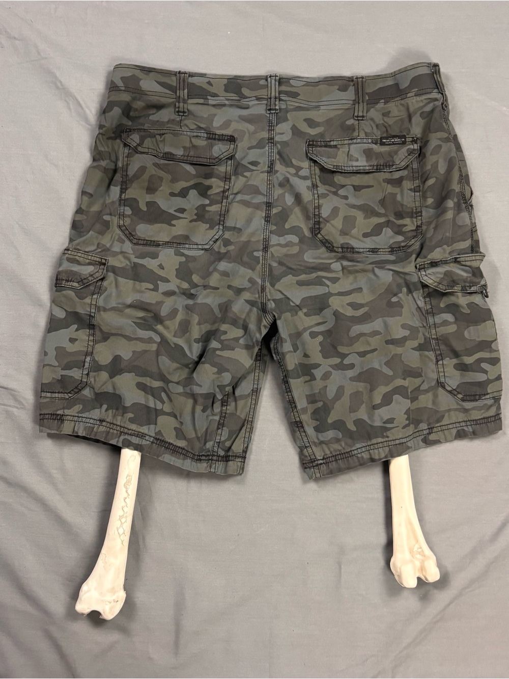 Lee Extreme Motion Camo Cargo Shorts Men’s Utility Shorts - Picture 6 of 16
